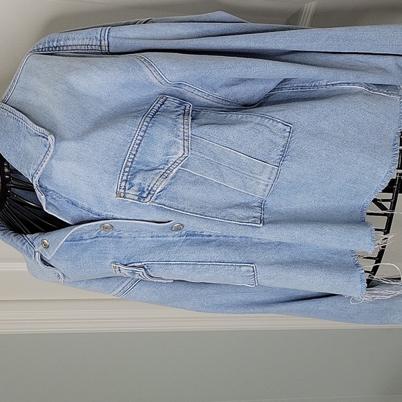 Agolde Raw Hem Light Washed Denim Jacket SIze Small - Picture 5 of 12